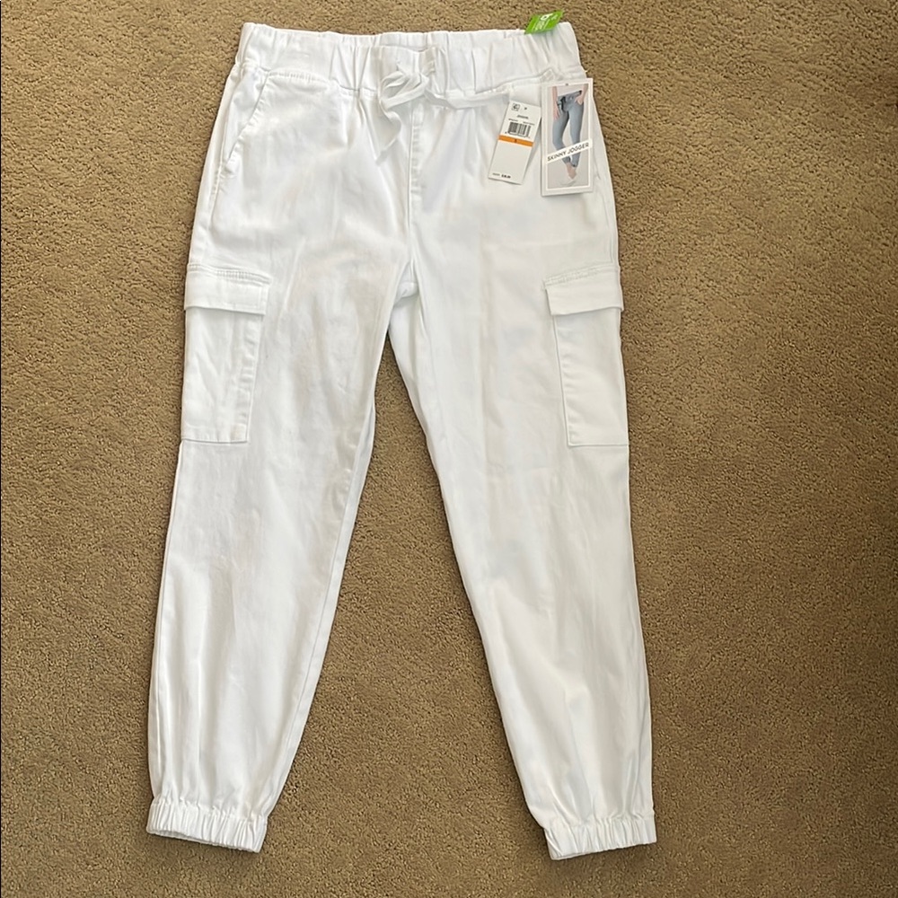 NWT Tinseltown White Cargo Jogger Pants-S